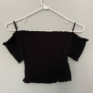 Black Off the Shoulder Top🖤